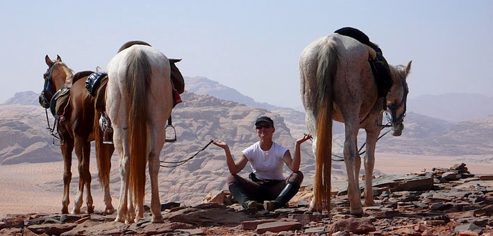 Yoga et équitation, 3 raisons de pratiquer quand on est cavalier Yoga et équitation, 3 raisons de pratiquer quand on est cavalier
