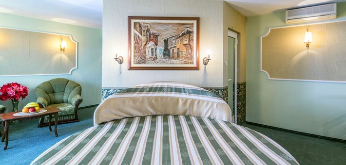 Hôtel Belle Ville 3*
