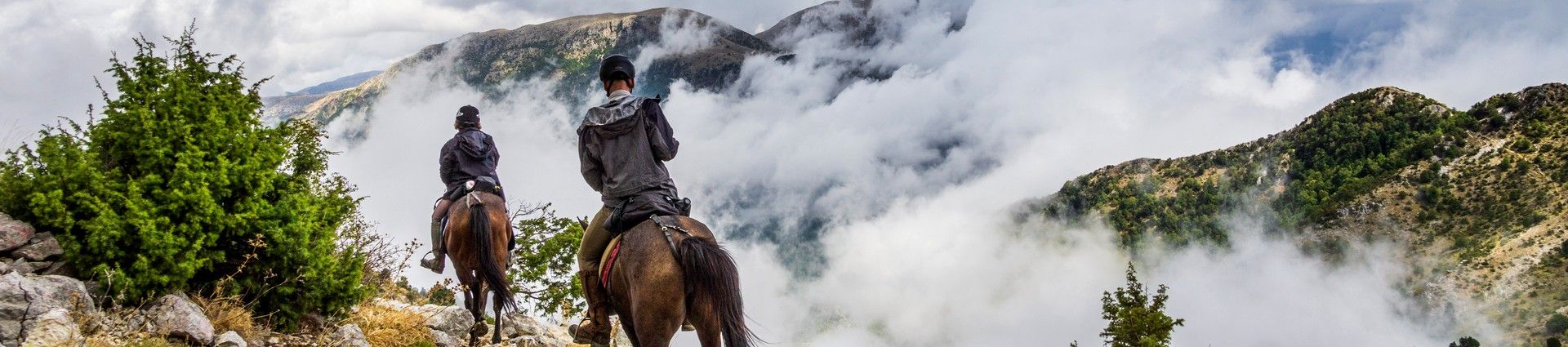 Nos randonnées équestres en Albanie