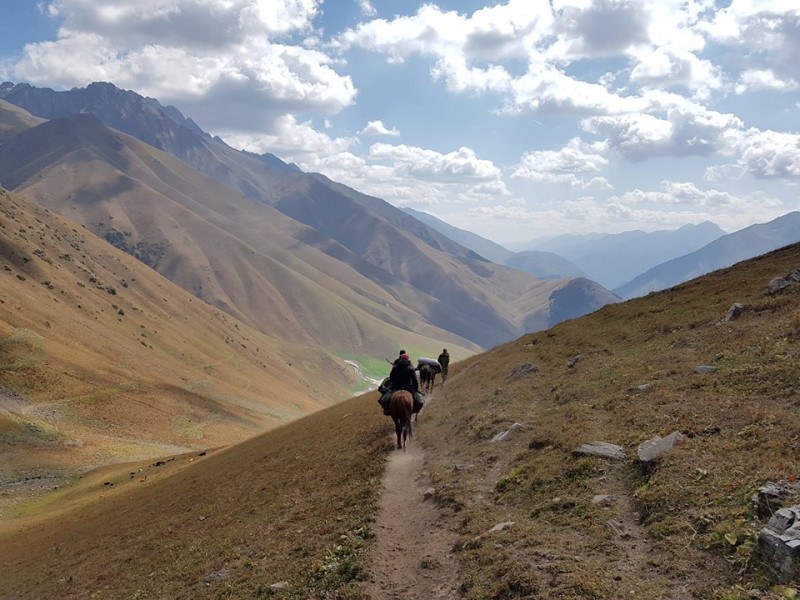 Exploration des sommets en Kirghizie- Caval&go