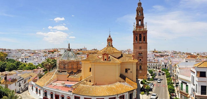 Jour 1. Dimanche. Arrivée en Espagne - Séville - Carmona 