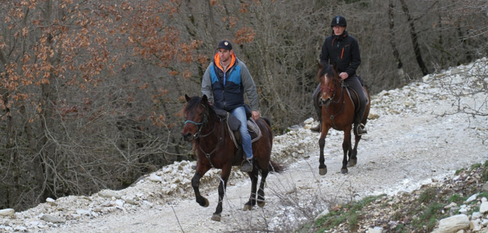 Randonnée équestre et cutlurelle hivernale en Albanie - Caval&go