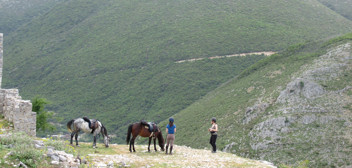Randonnée équestre sur les traces du Roi Skerdilajd en Albanie - Caval&go
