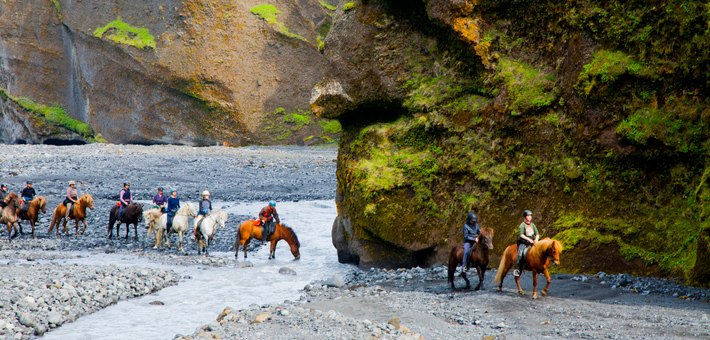 Randonnée équestre dans la vallée de Thórsmörk en Islande - Caval&go