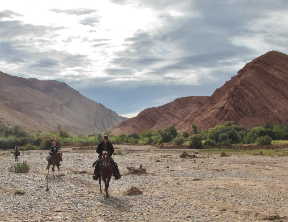 Randonnée à cheval au Maroc dans la Vallée des Roses 