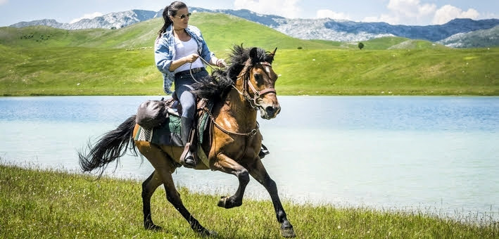 Randonnée équestre au Monténégro et découverte des parcs naturels et des lacs - Caval&go