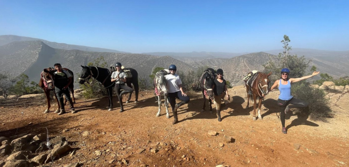  Randonnée équestre et Yoga dans la Vallée des Roses au Maroc - Caval&go