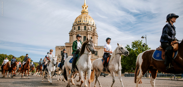 Entrez à cheval dans l