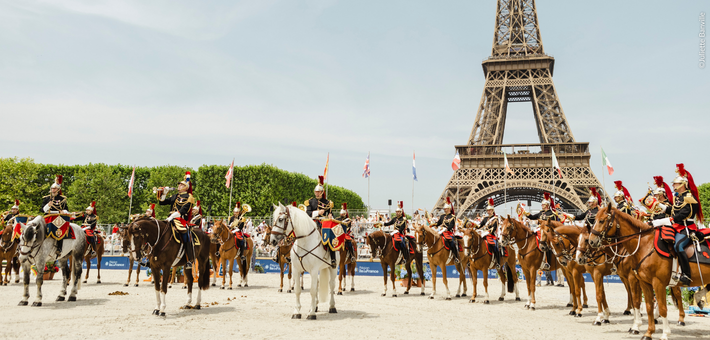 Entrez à cheval dans l
