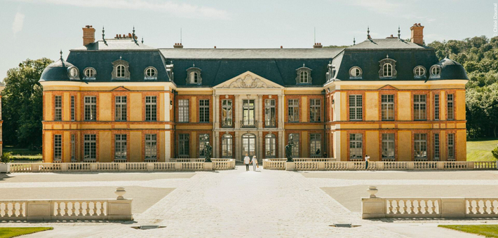 Entrez à cheval dans l