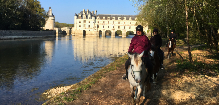 Randonnée équestre itinérante au cœur des châteaux de la Loire - Caval&go