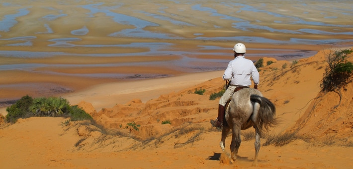 Escapade à cheval au Mozambique, entre mer, lagons et dunes de sable - Caval&go