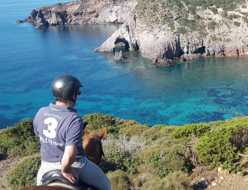 Randonnée équestre sur les îles sauvages de Sardaigne