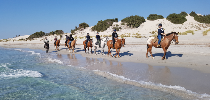 Randonnée équestre sur les îles sauvages de Sardaigne - Caval&go