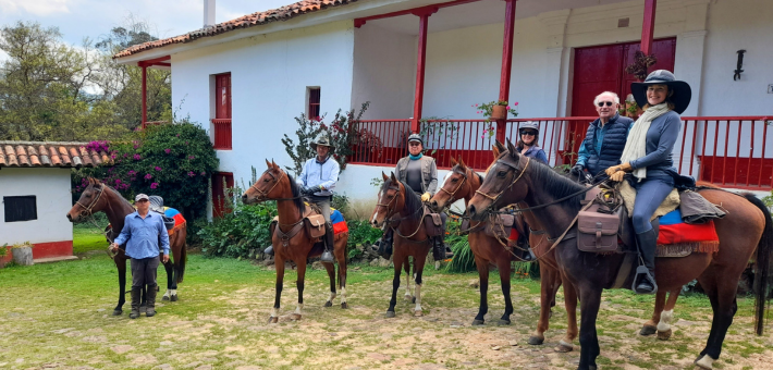 Randonnée équestre à la Villa de Leyva - Caval&go