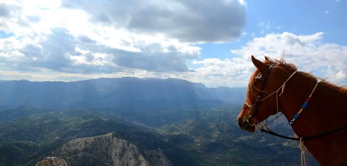 Randonnée à cheval dans les montagnes du sud de l'Anatolie - Turquie