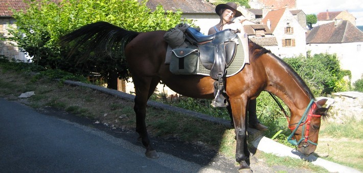 Tour des Bastides du Périgord Pourpre à cheval - Caval&go