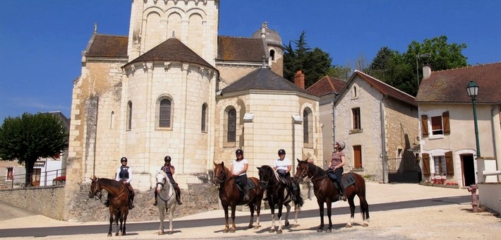 Randonnée équestre à la découverte des secrets du Poitou - Caval&go