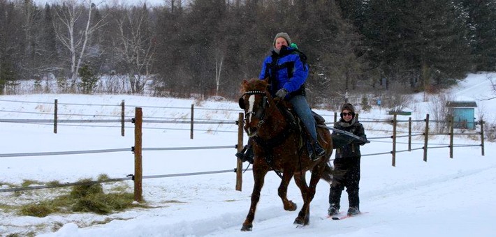 	Randonnée à cheval et activités hivernales au Québec
