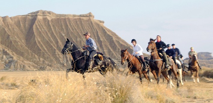 Randonnée équestre dans le désert des Bardenas