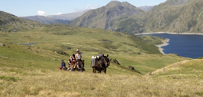 Randonnée équestre dans les Pyrénées - Les lacs d